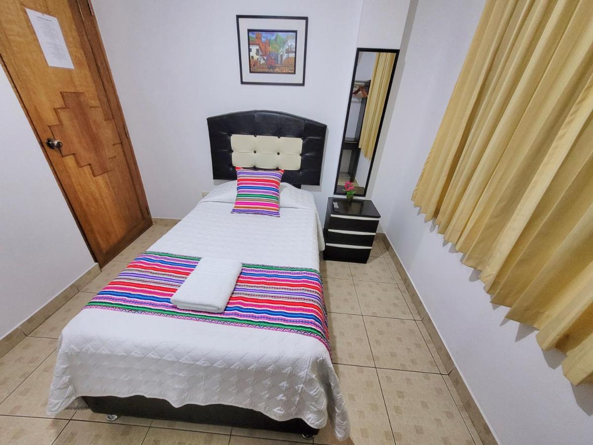 Hostal El Viajero En Олантаятамбо Екстериор снимка