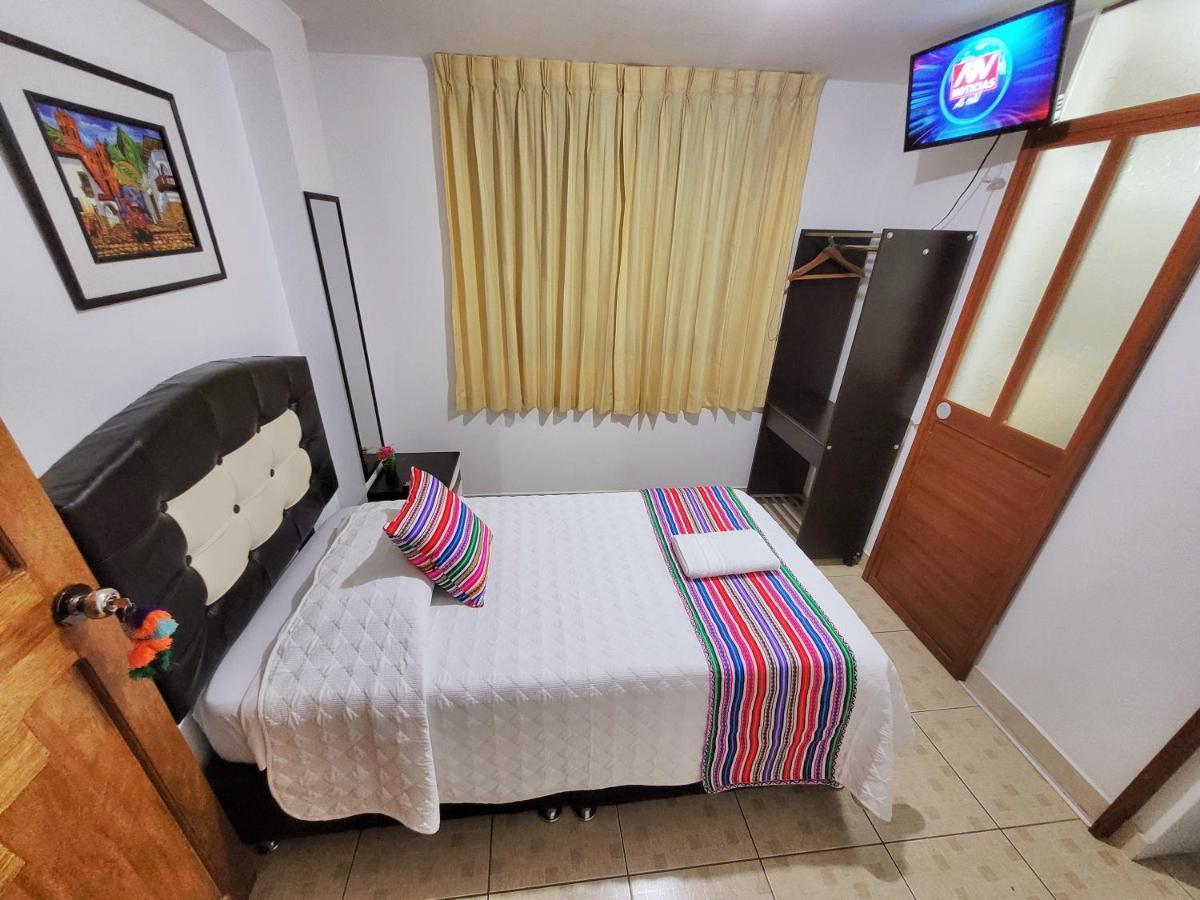 Hostal El Viajero En Олантаятамбо Екстериор снимка
