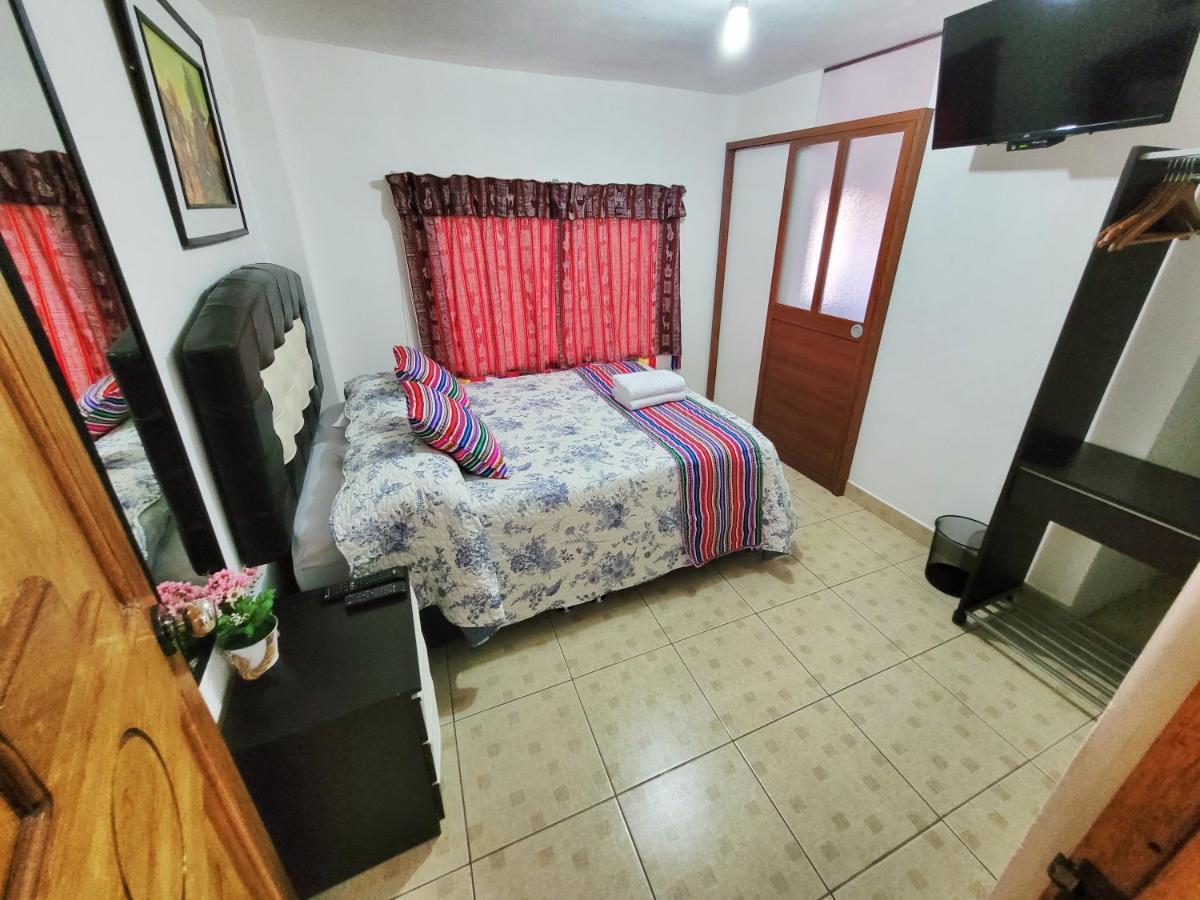 Hostal El Viajero En Олантаятамбо Екстериор снимка
