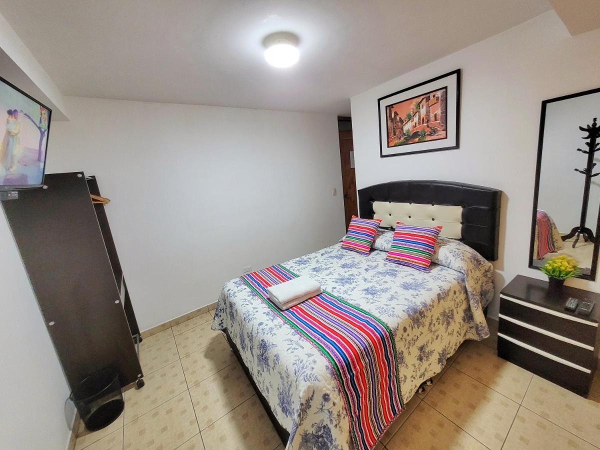 Hostal El Viajero En Олантаятамбо Екстериор снимка